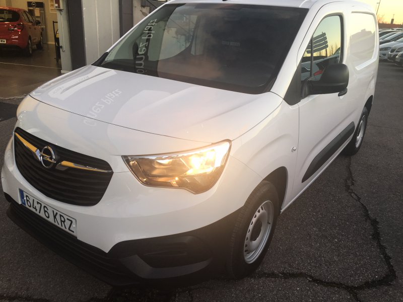 Opel Combo 1.6 TD 55kW (75CV) L H1 1000kg CARGO EXPRES. Express CARGO INDUSTRIAL Opel Combo 1.6 TD 55kW (75CV) L H1 1000kg CARGO EXPRES. Express CARGO INDUSTRIAL